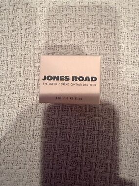 Jones Road Cream Eye